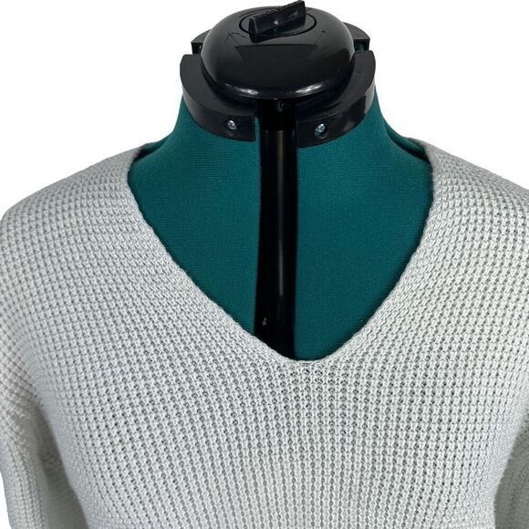 Express Cream Waffle Sweater- size M - Picture 2 of 7